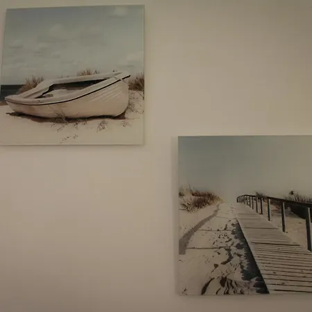 Апартаменти Holiday Apartments Zadar *