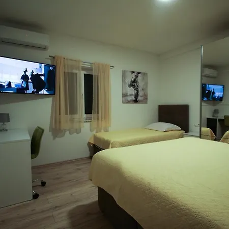 Holiday Apartments Zadar Задар